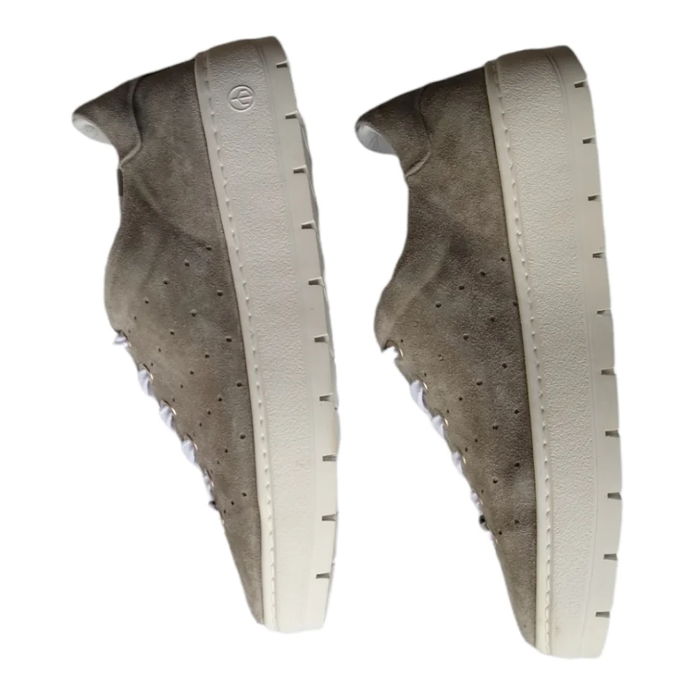 NIB Rag & Bone Linden Cemento Perforated Sued Platform Sneakers in Gray Size 9.5